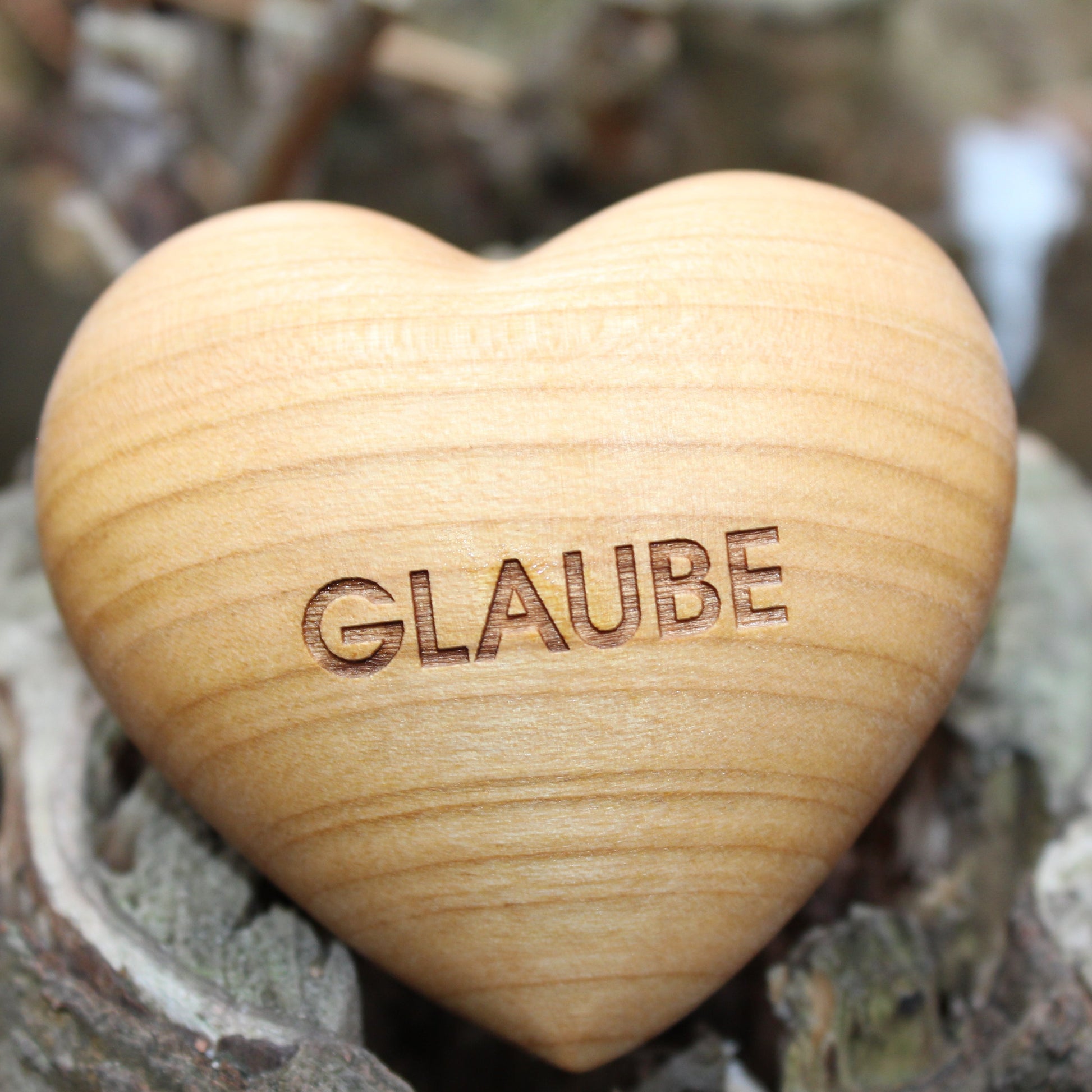 Thankgoods Holzherz Glaube - Thankgoods - Der herzliche Geschenkeshop!