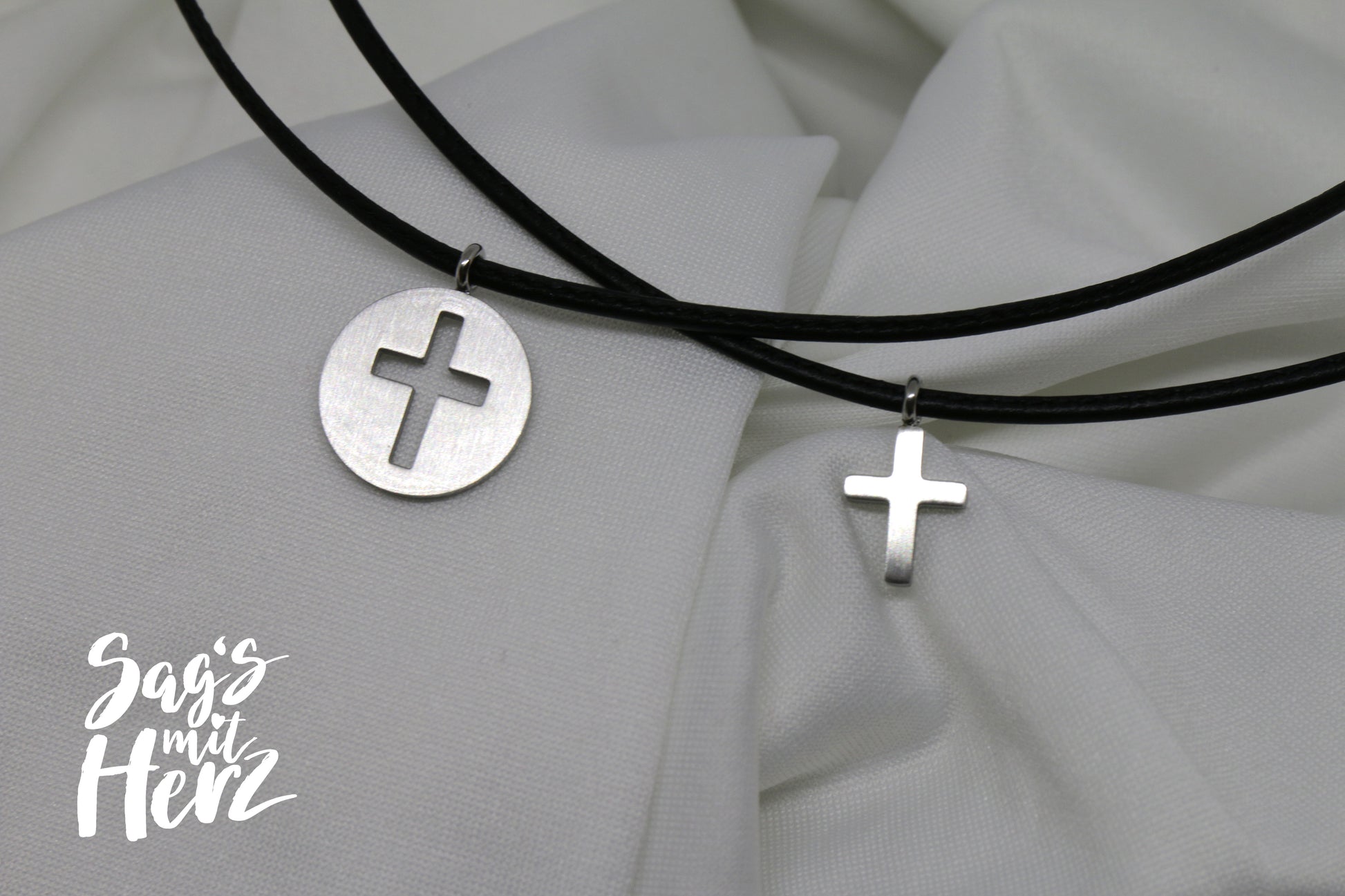 Thankgoods Freundschaft-Schmuckset Kreis/Kreuz für 2 Menschen die Ihre Liebe auf eine ganz besondere Art teilen möchten! - Thankgoods - Der herzliche Geschenkeshop!