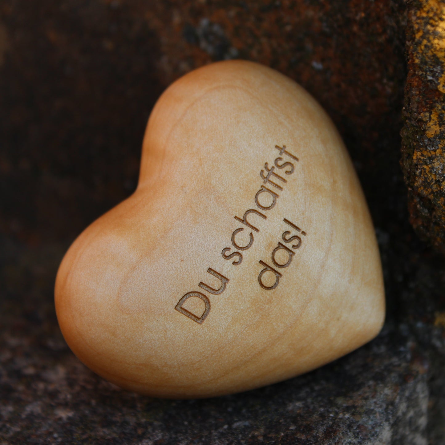 Thankgoods Handschmeichler Holzherz Du schaffst das!